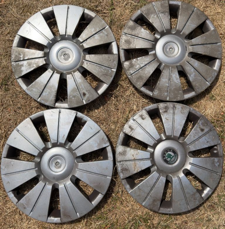 14 inch wheel trims (Skoda)