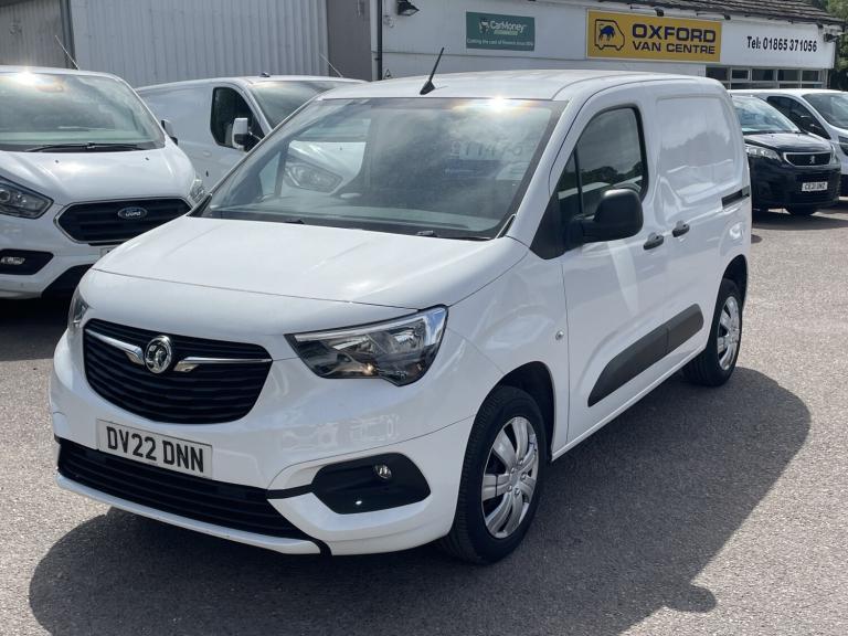 VAUXHALL COMBO 1.5 Turbo D 2300 Sportive +11475 Plus VAT+ Van for sale