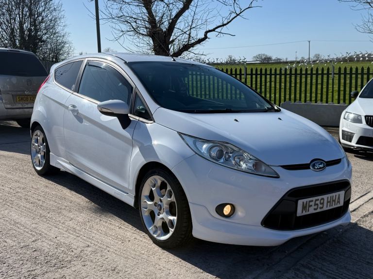 Ford, FIESTA, Hatchback, 2009, Manual, 1596 (cc), 3 doors