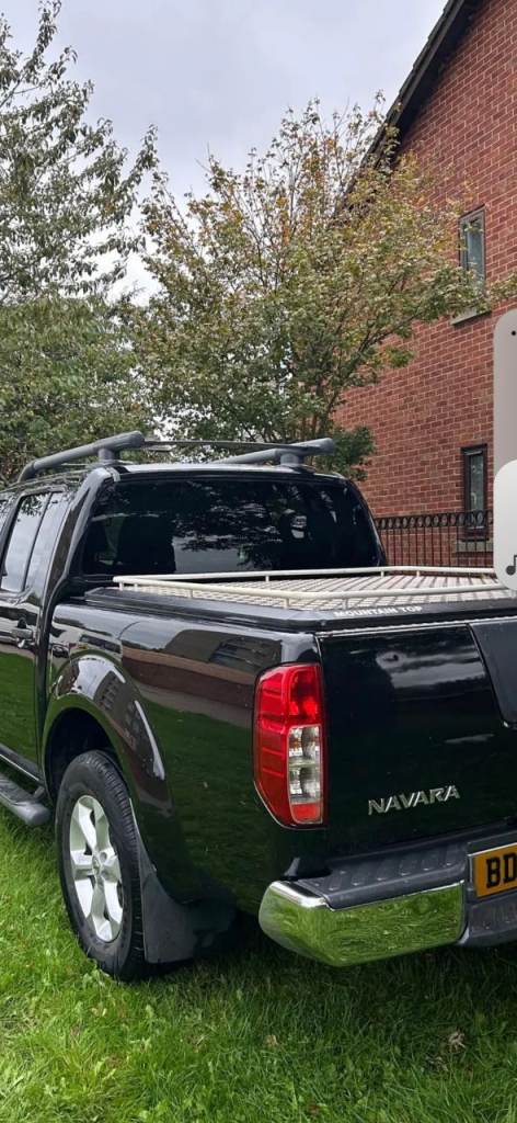 Nissan navara mountain top