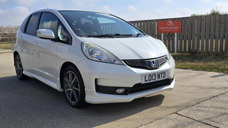2013 Honda Jazz 1.4 i-VTEC Si Euro 5 5dr HATCHBACK Petrol Manual