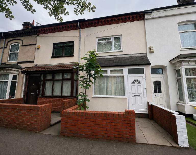 **PRETORIA ROAD**3 BED TERRACED HOUSE TO LET**IDEAL FAMILY HOME**AVAILABLE IMMEDIATELY**CALL NOW**