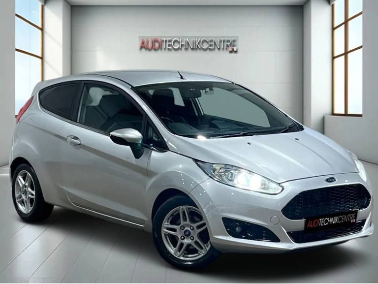  Ford Fiesta Zetec Hatchback Petrol Manual