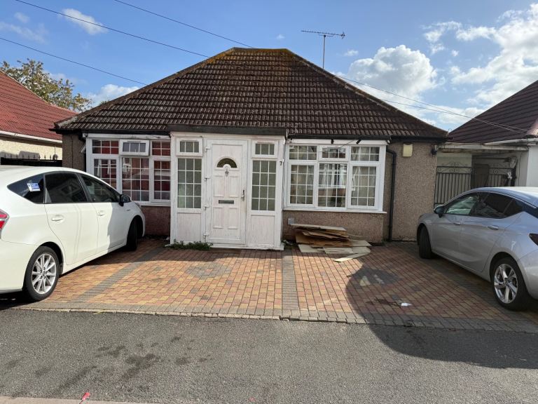 3 double bedroom bungalow for rent