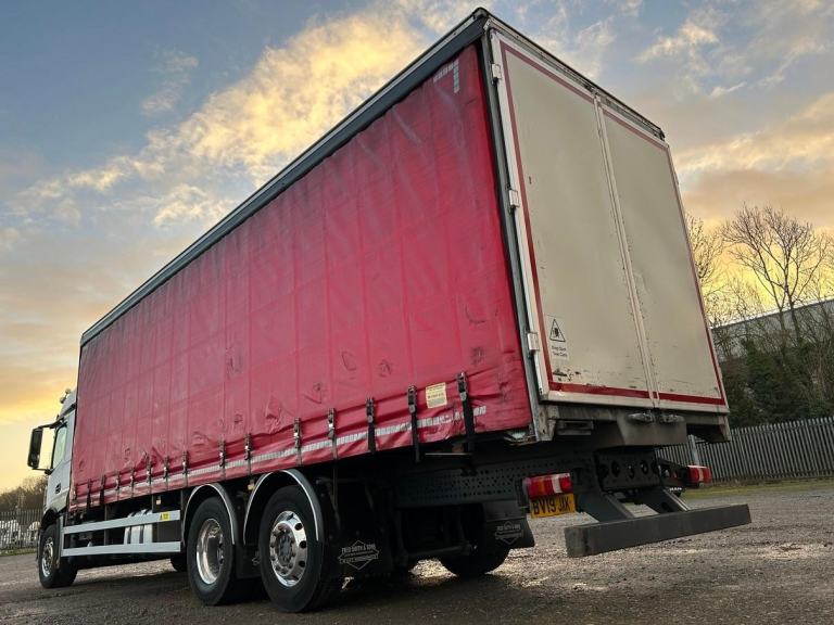 MERCEDES ACTROS 2532 *EURO 6* 26 TONNE CURTAINSIDE 2019 – BV19 JXK
