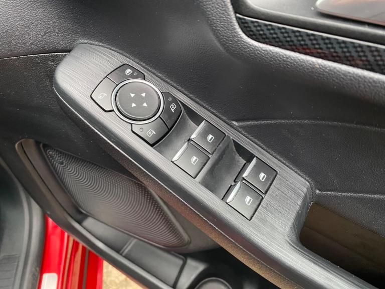 2022 Ford Kuga 2.5 Duratec 14.4kWh ST-Line X Edition CVT Euro 6 (s/s) 5dr HATCHBACK Petrol/Electr...