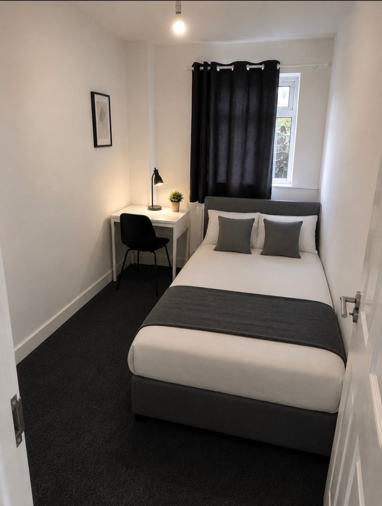Modern Room available in Slough 