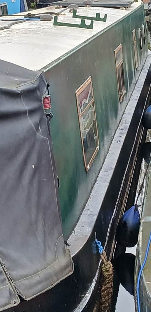 Narrowboat houseboat boat