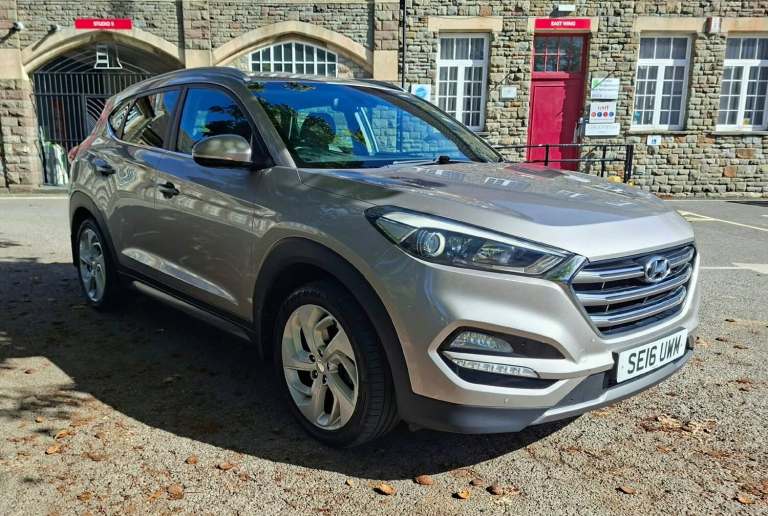 2016 Hyundai TUCSON  2.0 CRDi Premium SUV 5dr Diesel Manual 4WD Euro 6 (136 ps) ESTATE Diesel Manual
