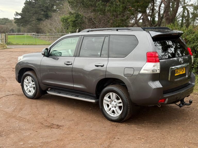 Toyota Land Cruiser LC4 2013