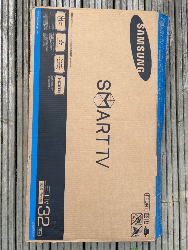 Samsung Smart TV 32 Inches