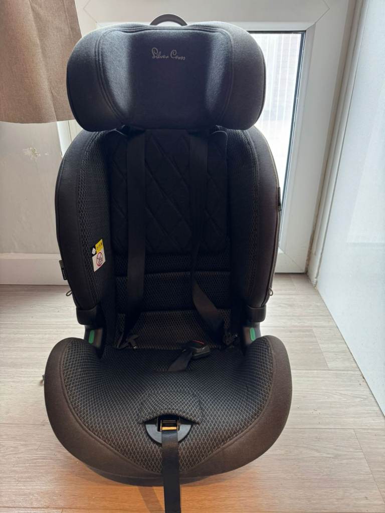 Silver Cross I-size balance multistage car seat 