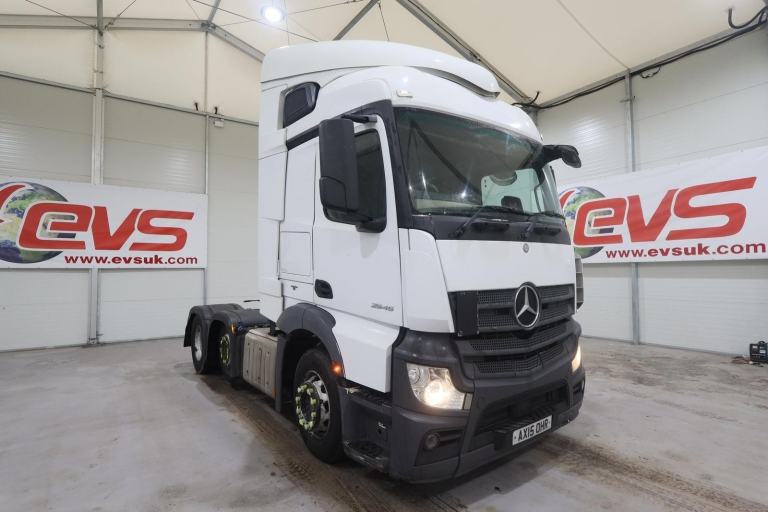 2015 (15 PLATE) Mercedes Benz Actros 2545 6x2 Euro 6 Tractor Units