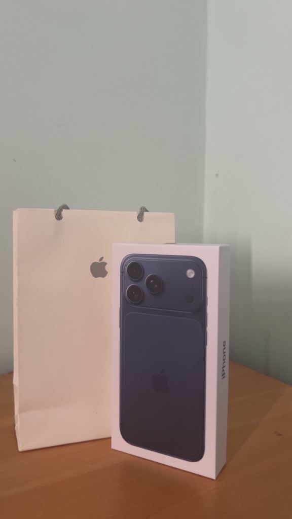 iPhone 17 Pro Max - 1TB Deep Blue Sealed