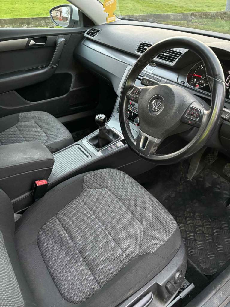Volkswagen, PASSAT, Estate, 2011, Manual, 1968 (cc), 5 doors
