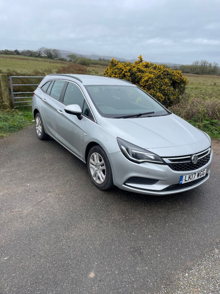 Vauxhall, ASTRA, Estate, 2017, Manual, 1598 (cc), 5 doors