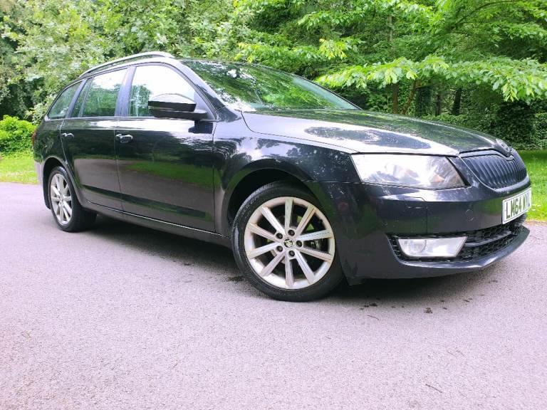 2014 SKODA OCTAVIA ELEGANCE CR 1.6 TDI ESTATE*FSH*£20TAX*LEATHER*NAV*CRUISE-C*USB-AUX*BL-TOOTH#AUDI