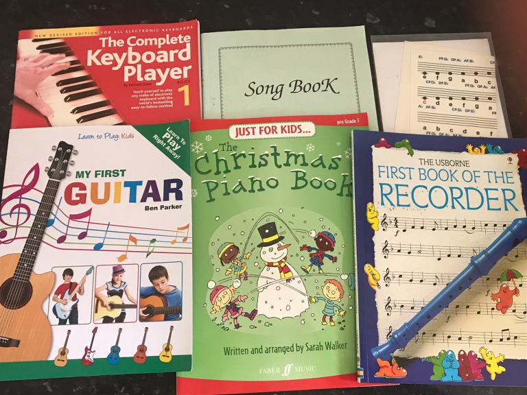 📚 Over 50 childrens books, all in excellent condition.