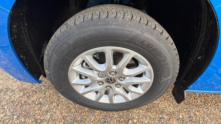 2025 Volkswagen Transporter 2.0 TDI 110 Commerce Pro Van PANEL VAN Diesel Manual