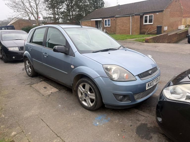 Ford, FIESTA, Hatchback, 2007, Manual, 1242 (cc), 5 doors