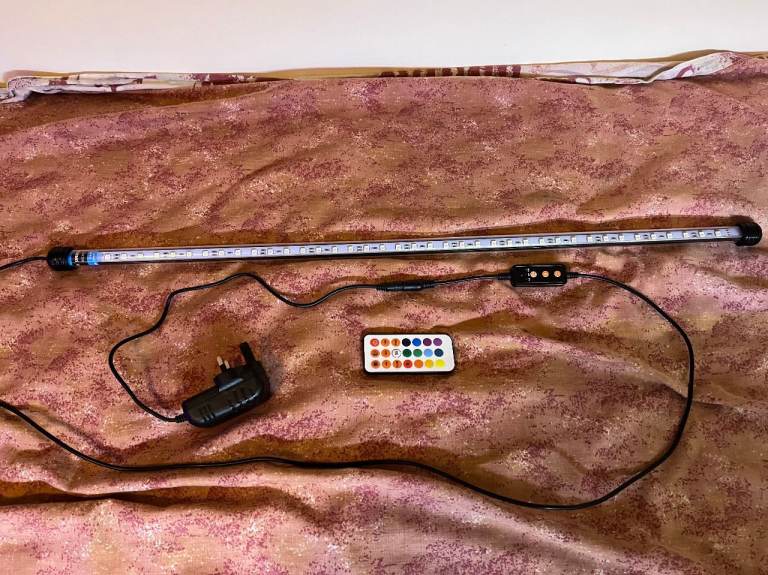 Brand new Aquarium Fish Tank RGB LED Strip Lights Bar LED 75cm Length Submersible Lights UK Plug