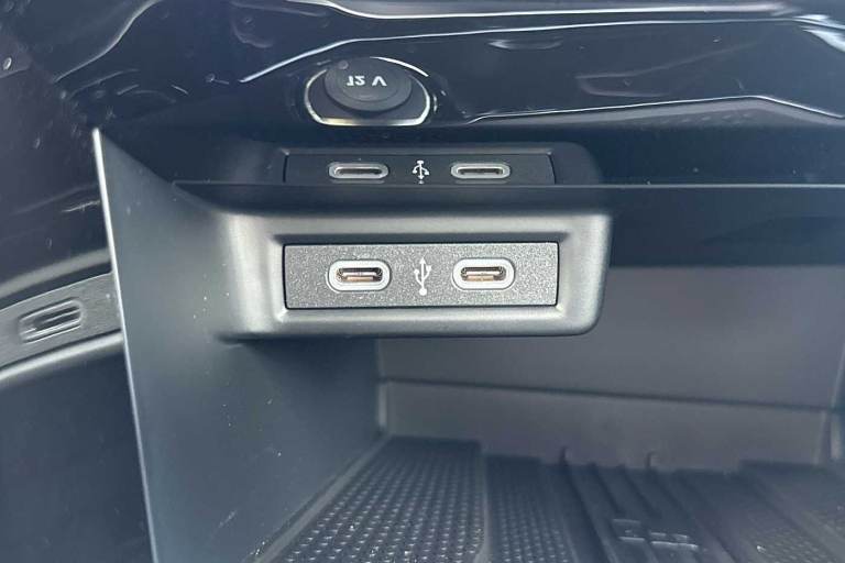 2025 Volkswagen T-Roc 1.5 TSI R-Line 5dr DSG SUV Petrol Automatic