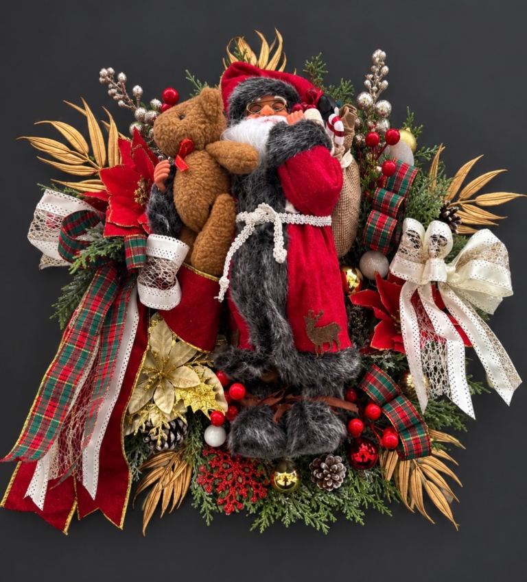 Santa door wreath approx 40cm