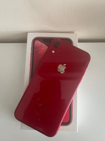 Apple iPhone XR Red 64GB – Cracked Screen, Face ID Issue | in