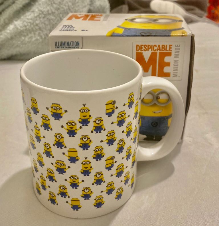 Minions Despicable Me Mug with 3D Minion Handle – New in Box