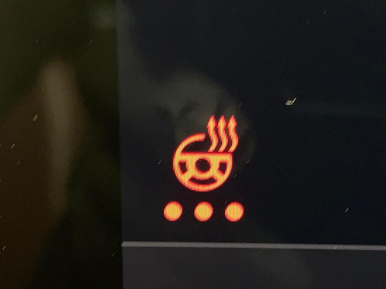 2022 Volkswagen ID.4 Pro Performance 77kWh Family SUV 5dr Electric Auto (204 ps) - HEATED STEERI ...