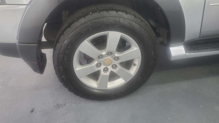 mitsubishi pajero 3.8 v6 4wd automatic 3 door in silver fresh japanese import 07