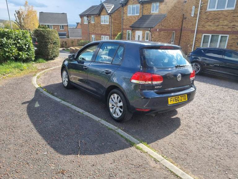 2010 VOLKWAGEN GOLF 1.6 TDI DSG AUTOMATIC LONG MOT F.S.H IDEAL NEW DRIVER