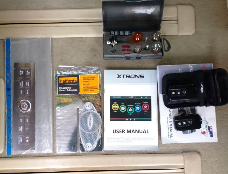 Nissan Elgrand camper, 2005, 2490 (cc)