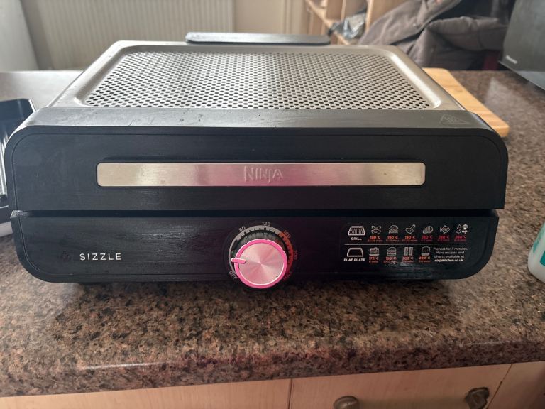 Nina sizzle flat plate an griddle cooker 