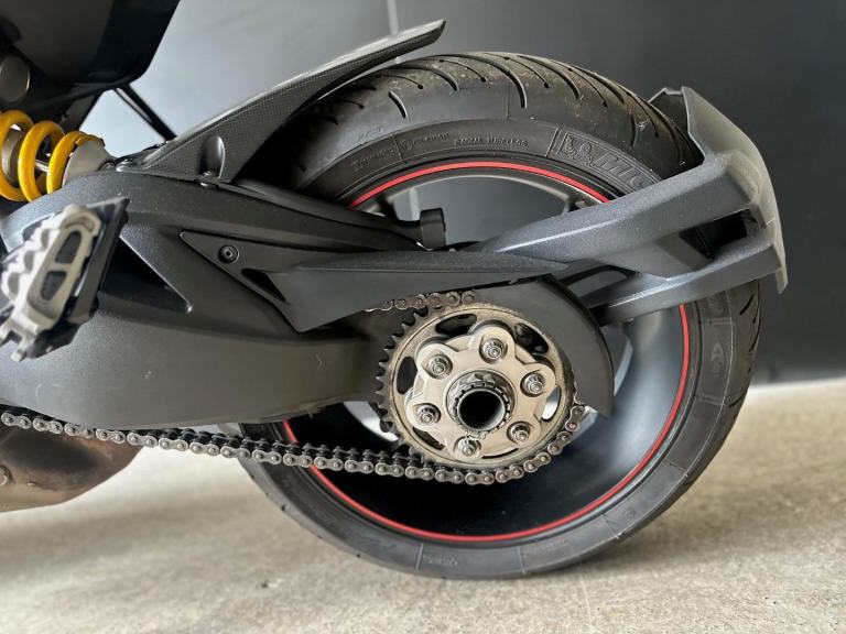 STUNNING 2014/14 DUCATI MULTISTRADA 1200 S PIKES PEAK MOTORCYCLE