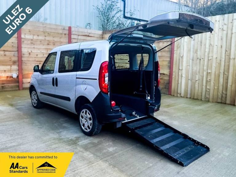 2019 Fiat Doblo 3 Seat Wheelchair Accessible Disabled Access Vehicle WAV MPV Petrol Manual