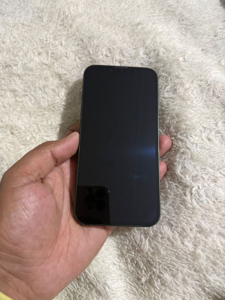 iPhone 13 128gb is in Good Condition 