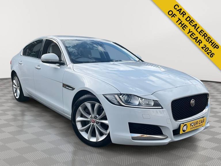 2017 Jaguar XF 2.0i Prestige Saloon 4dr Petrol Auto Euro 6 (s/s) (200 ps) Saloon Petrol Automatic