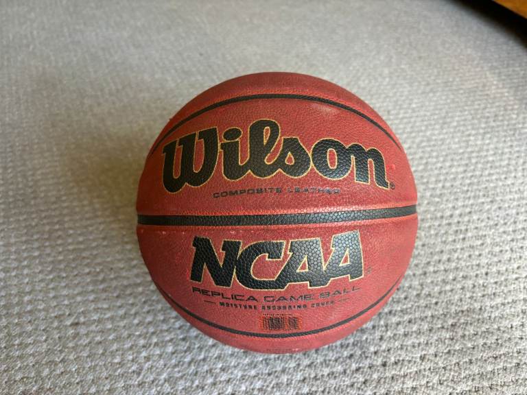 Wilson NCAA Composite Leather Replica Game Ball Basketball Ball 29.5" Size 7