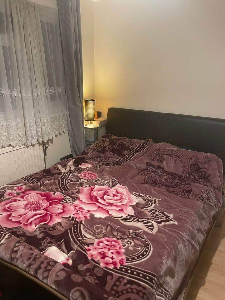 Room for rent/Double room/room near Ilford/room near chadwell heath/room for professional