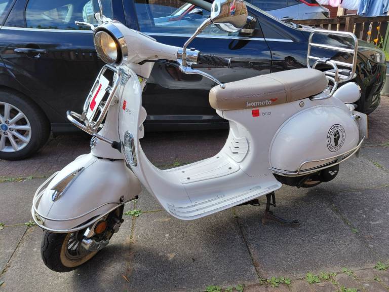 Lexmoto, MILANO, 2015, 125 (cc)
