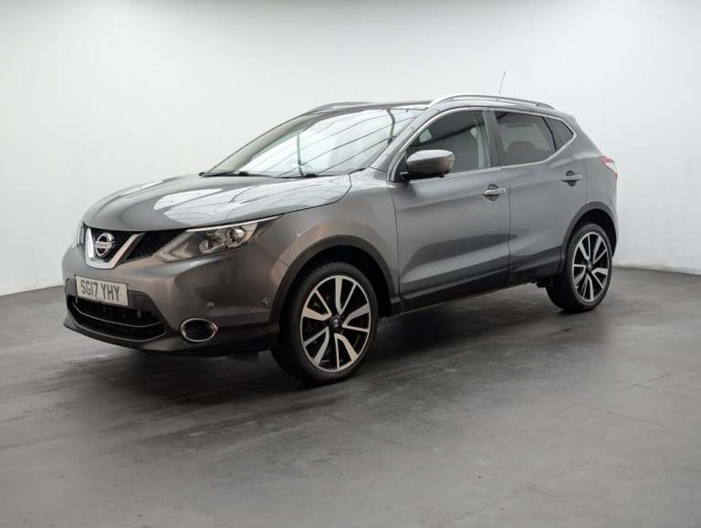 2017 Nissan Qashqai 1.5 dCi Tekna SUV 5dr Diesel Manual 2WD Euro 6 (s/s) (110 ps) - PRIVACY GLA H...
