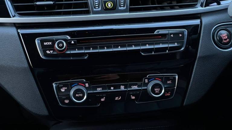 2019 BMW X1 1.5 18i GPF xLine SUV 5dr Petrol Manual sDrive Euro 6 (s/s) (140 ps) ESTATE Petrol Ma...