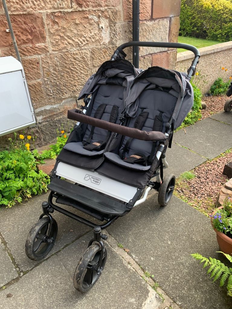 Mountain Buggy Double Duet V3 carrycot and Cocoon