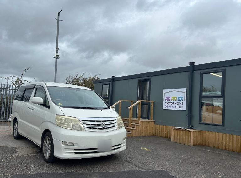 2006 Toyota Alphard