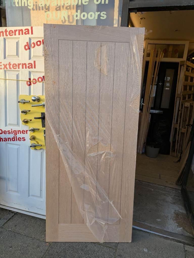 Internal unfinished oak door