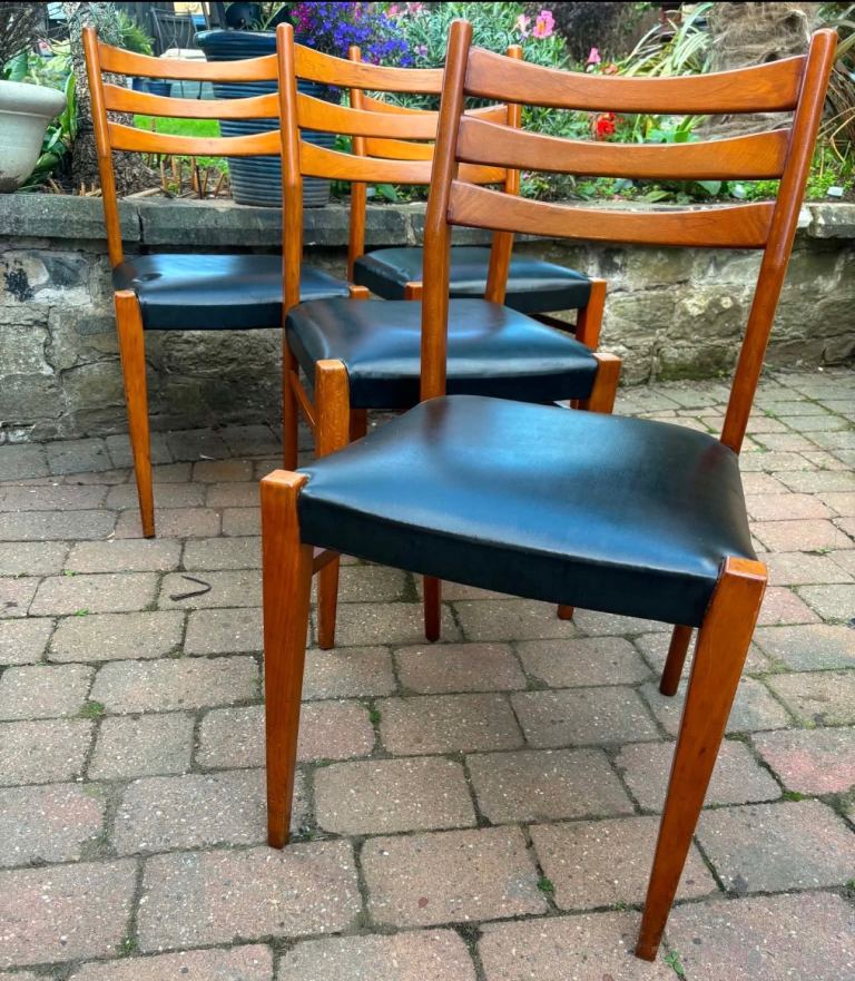 Set of 4 mcm Wooden Dining Chairs with Black Faux Leather Seats retro 