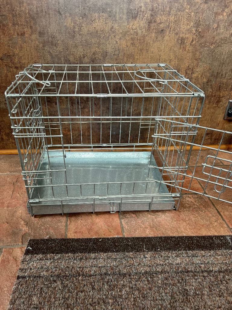 Small dog crate