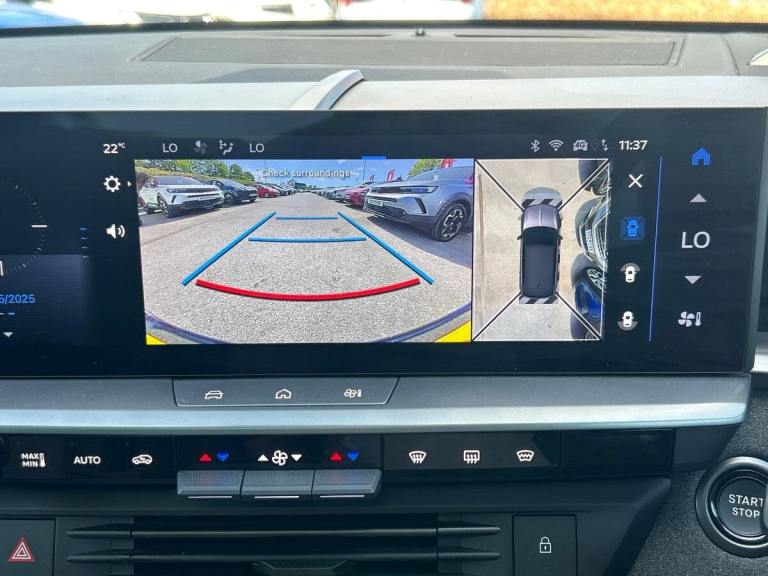  Vauxhall Grandland Electric 73kwh Ultimate Suv 5dr Electric Auto 213 Ps