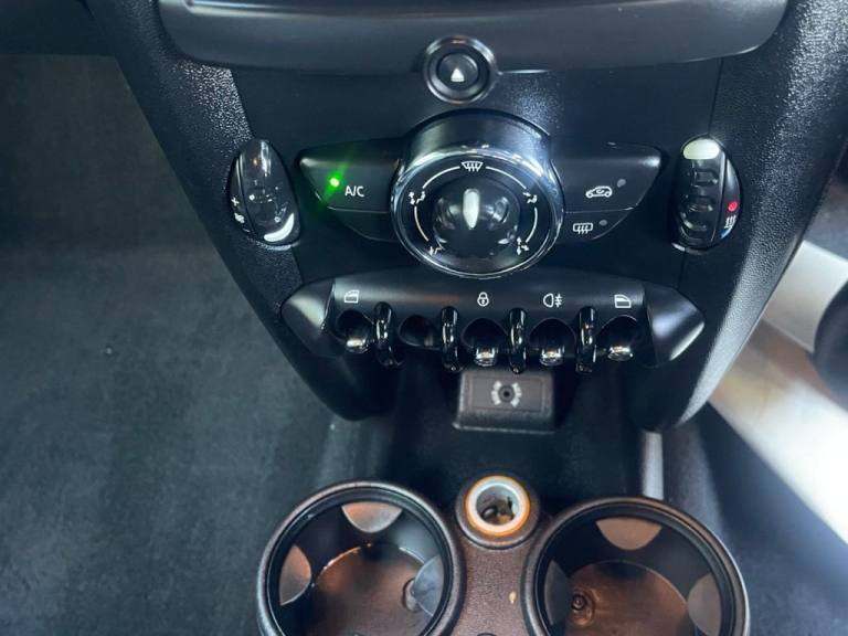 2013 MINI Clubvan 1.6 Cooper D Car Derived Van 5dr Diesel Manual Euro 5 (s/s) (112 ps) CAR DERIVE...